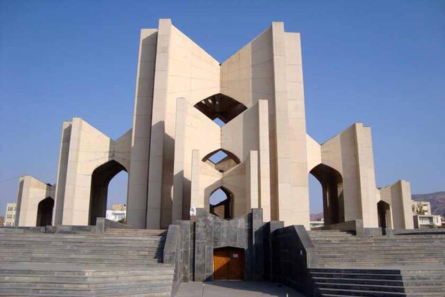 امکان حضور گردشگران در مجموعه فرهنگی مقبره‌الشعرا تا ۱۵ تیر فراهم می شود