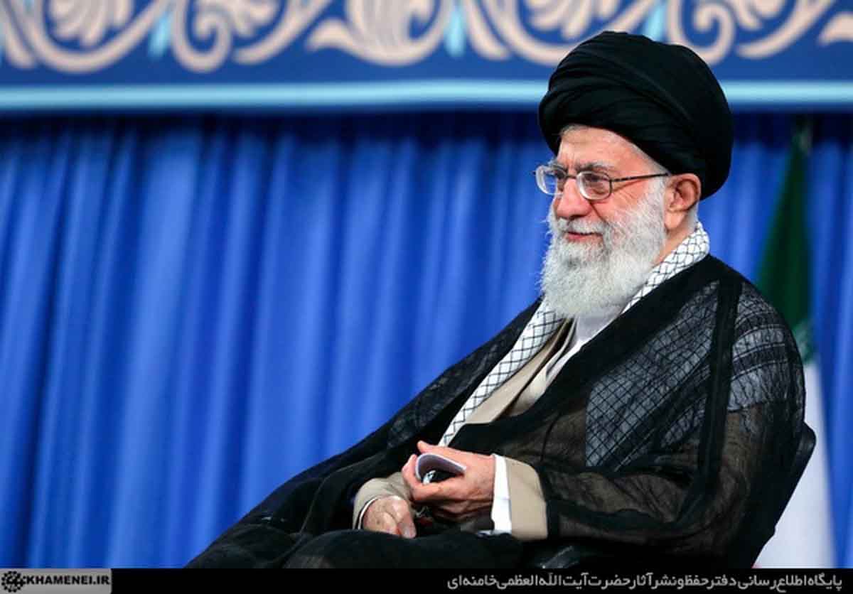 حرکت به سمت اصلاح الگوی مصرف; گزیده ای از سخنان مقام معظم رهبری درباره اسراف، صرفه جویی و اصلاح الگوی مصرف