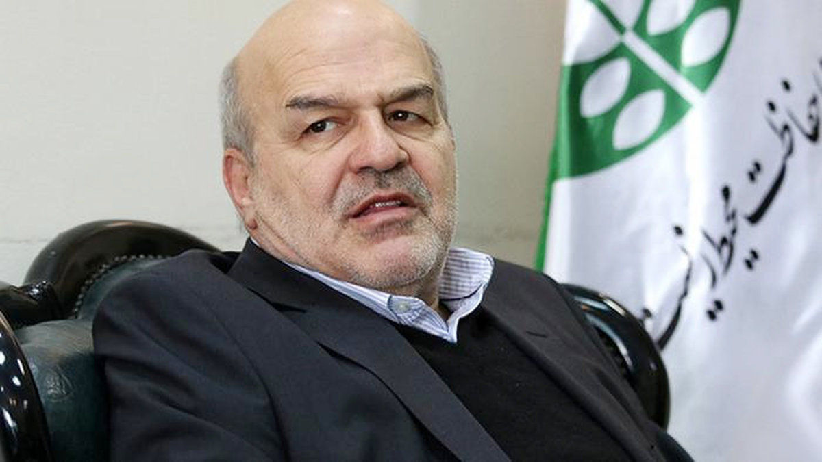 عیسی کلانتری از مدیریت اجرایی احیای دریاچه ارومیه برکنار شد