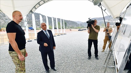 بازدید رئیس جمهور آذربایجان از لاچین