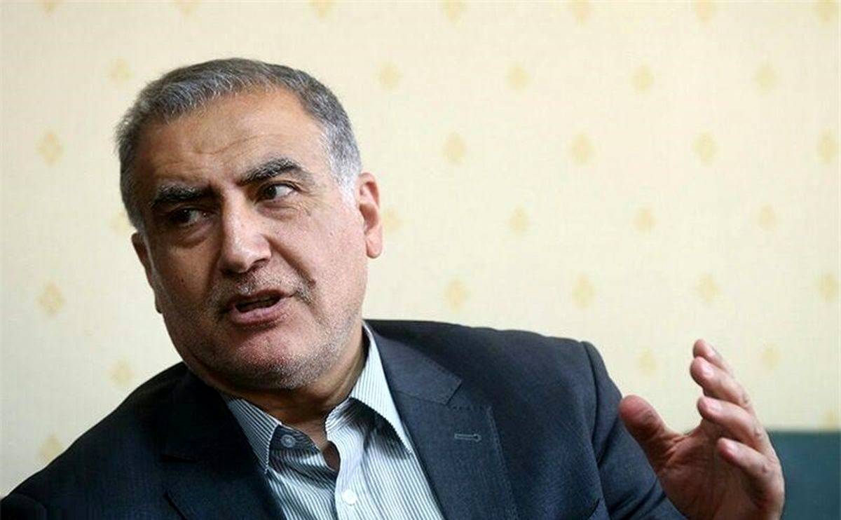 نماینده تبریز: برخی گروه‌های سیاسی از گشت ارشاد نان می‌خورند!