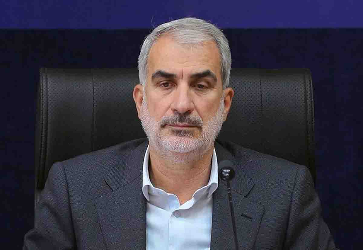 وزیر آموزش و پرورش: ما از گل نازک‌تر با دانش‌آموزان حرف نمی‌زنیم
