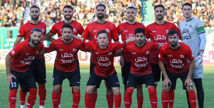تراکتور ۱- ملوان ۱؛ پرچم جنجالی داور علیه تراکتور!