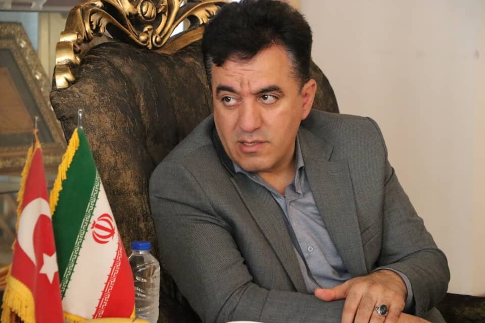 پیام تبریک شهردار تبریز به شهرداران شش شهر ترکیه به مناسبت فرا رسیدن روز ملی این کشور