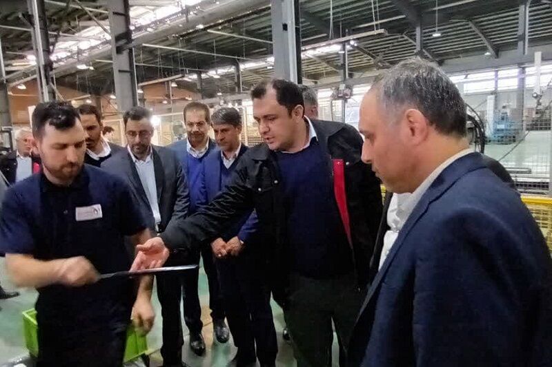 تولید کمک فنر خودروهای سواری برای نخستین بار در شمالغرب کشور