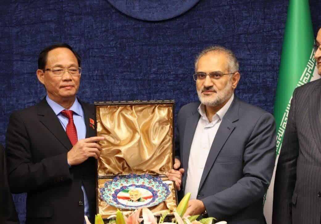 حسینی: اجازه استفاده ابزاری قدرت‌های سلطه‌گر از «حقوق بشر» را نمی‌دهیم
