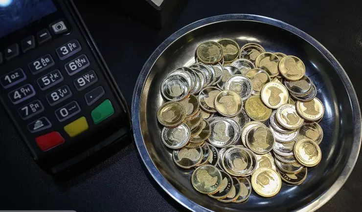 قیمت طلا، بازار سکه را بهم ریخت| پیش بینی قیمت سکه از مسیر دلار