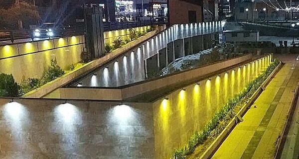 فاز اول نورپردازی در میدان شهید بهشتی تکمیل شد