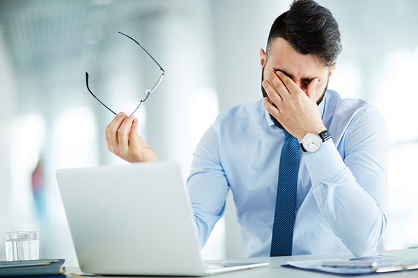 ۷ هشدار برای کسانی که مدام احساس خستگی می‌کنند