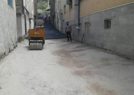توزیع ۹۵۲ تن آسفالت‌ در معابر و محلات حوزه شهرداری منطقه ۳ تبریز در طول هفته گذشته