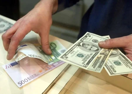 خرید دلار با کارت ملی؛ سود ۲۴ میلیونی در یک روز