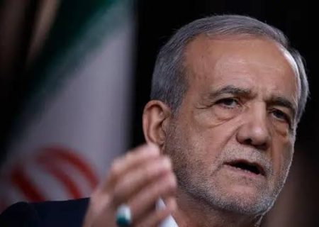 پزشکیان: امیدواریم سال آینده شاهد قطع برق و گاز نباشیم