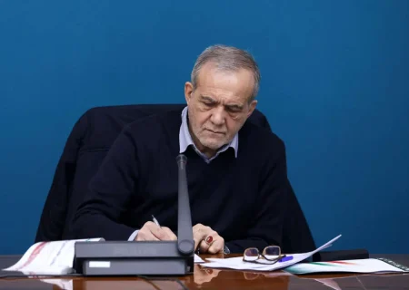 پیام پزشکیان در پی شهادت دانش‌آموزان میناب
