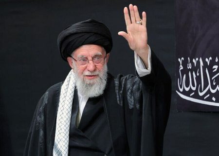 رهبر معظم انقلاب به شهادت رسیدند