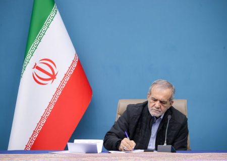 پزشکیان: ترور فرمانده بزرگ امت اسلام جنگ آشکار با مسلمانان به ویژه شیعیان عالم است