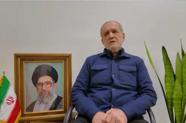 پزشکیان: همه اختلافات را کنار بگذاریم و از خاک سرزمین خود دفاع کنیم