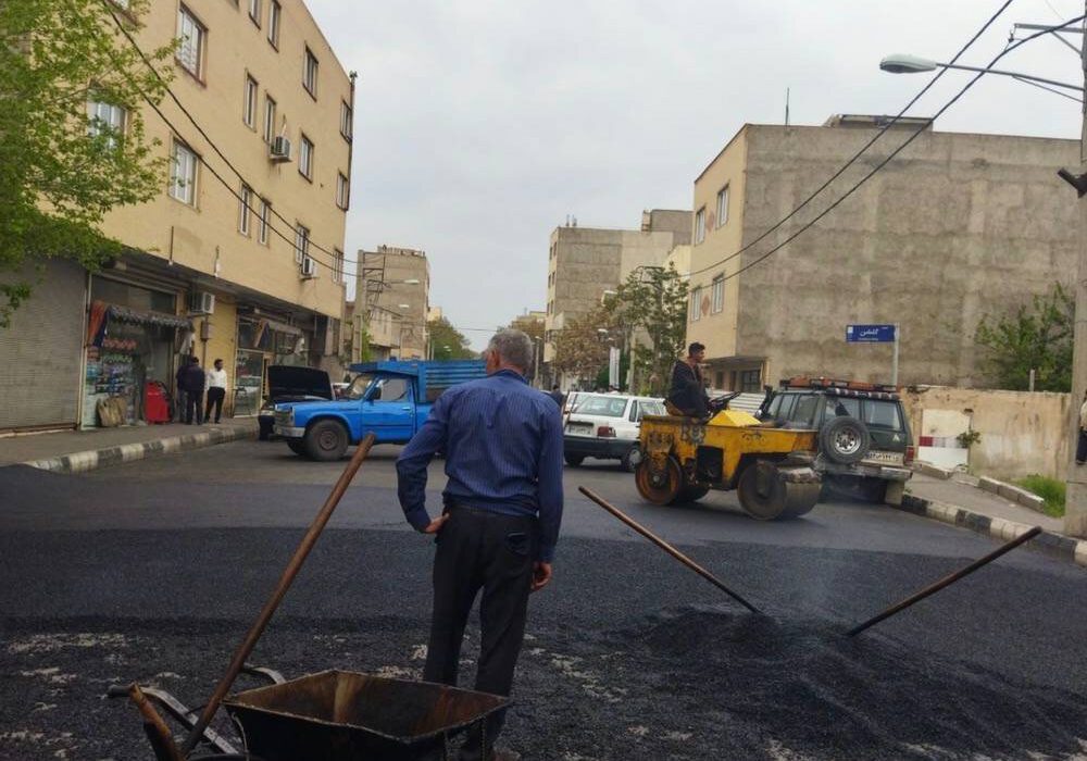 اجرای ۳۴۵ تن آسفالت در معابر شمالغرب تبریز طی یک هفته گذشته