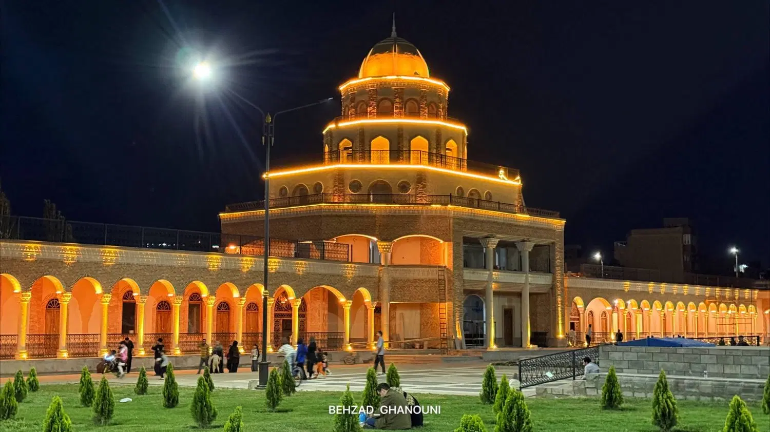گزارش / عمارت تاریخی کلاه‌فرنگی تبریز رسماً افتتاح شد