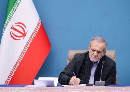 پزشکیان: مشروطه نماد بیداری ملت ایران بود و تبریز شایسته ثبت روز ملی است