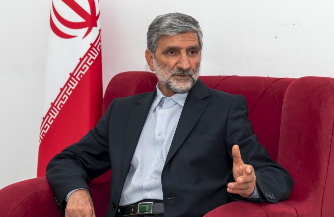 حضور ششگلانی در انتخابات هیات فوتبال آذربایجان شرقی غیرقانونی است؟